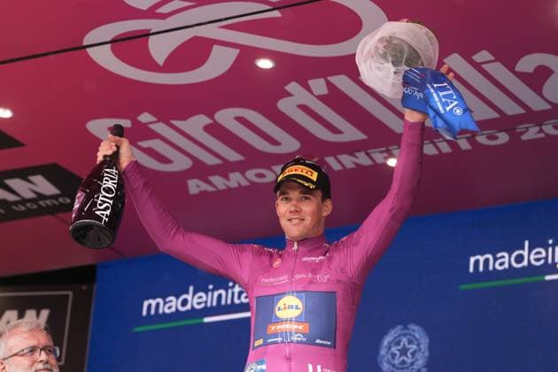 Pedersen Mads of Lidl-Trek cyclamen jersey on the podium during the stage 17 of the Giro d™Italia from San Michele all Adige (Edmund Mach Foundation) to Bormio, Italy - Wednesday, May 28, 2025. - cycling.  Copyright: xMassimoxPaolone LaPressex