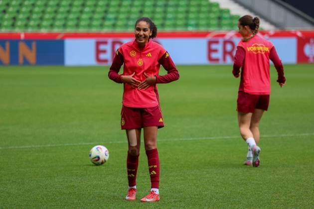 Bremen, Germany 28 Mai 2025 Fußball Frauen Nationalmannschaft Training 28 05 2025 Im Bild Cora Zicai Germany DFB regulations prohibit any use of photographs as image sequences and or quasi video Trainingsgelände Werder Bremen Bremen Copyright: xFotostandx xFantinix