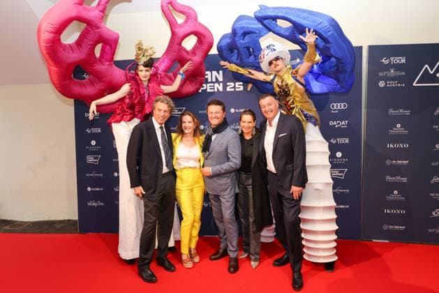 GOLF - Austrian Alpine Open HENNDORF,AUSTRIA,28.MAY.25 - GOLF - DP World Tour, Austrian Alpine Open Night, Golfclub Gut Altentann. Image shows Edwin Weindorfer (CEO Golf Enterprises) and guests.  GEPAxpictures xMathiasxMandl