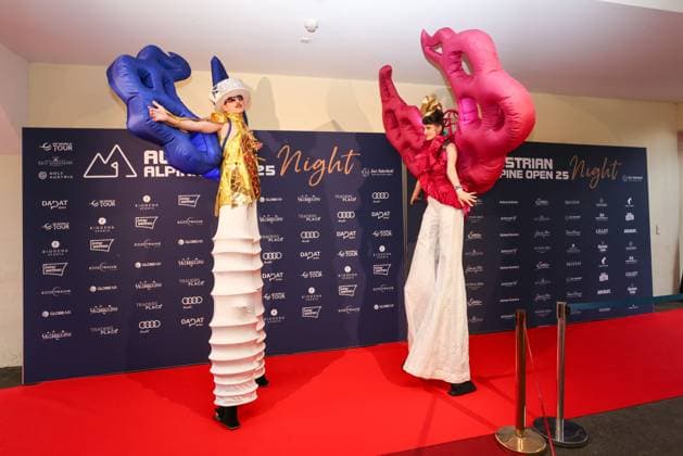 GOLF - Austrian Alpine Open HENNDORF,AUSTRIA,28.MAY.25 - GOLF - DP World Tour, Austrian Alpine Open Night, Golfclub Gut Altentann. Image shows artists.  GEPAxpictures xMathiasxMandl