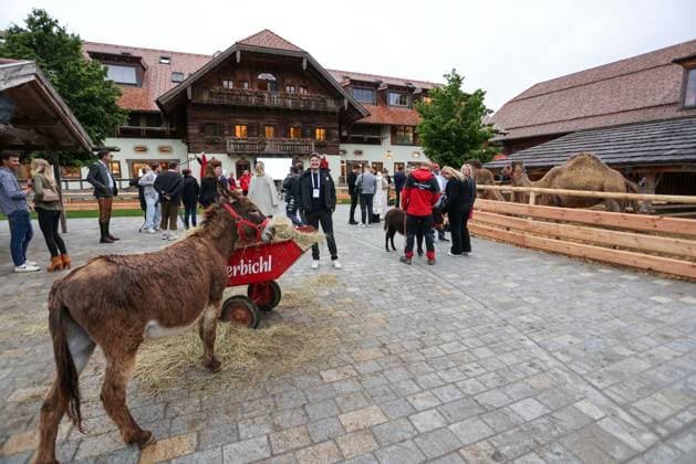 GOLF - Austrian Alpine Open HENNDORF,AUSTRIA,28.MAY.25 - GOLF - DP World Tour, Austrian Alpine Open Night, Golfclub Gut Altentann. Image shows the location.  GEPAxpictures xMathiasxMandl