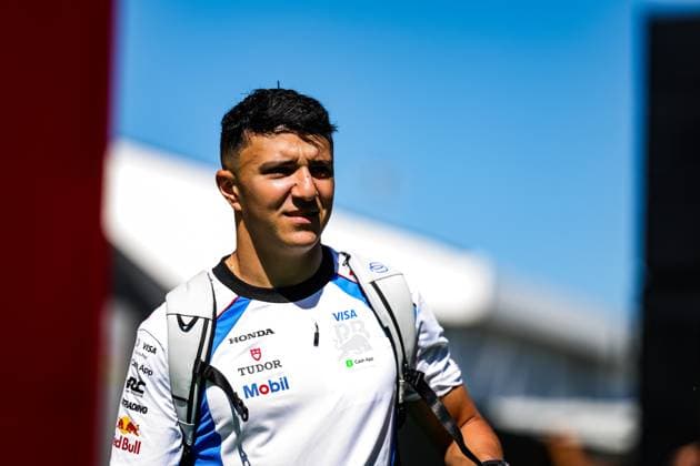 F1 - SPANISH GRAND PRIX 2025 HADJAR Isack (fra), Visa Cash App RB F1 Team VCARB02, portrait during the Formula 1 Aramco Gran Premio de Espana 2025, Spanish Grand Prix 2025, 9th round of the 2025 FIA Formula One World Championship, WM, Weltmeisterschaft from May 30 to June 1, 2025 on the Circuit de Barcelona-Catalunya, in Montmelo, Spain - MontmeloSpain  Copyright: xFLORENTxGOODENx