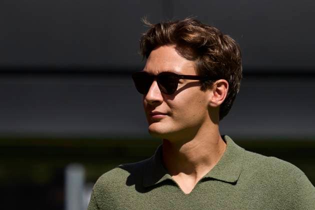 F1 Grand Prix of Spain - Previews George Russell of Great Britain and Mercedes AMG Petronas F1 Team arrives in the Paddock during previews ahead of the F1 Grand Prix of Spain at Circuit de Barcelona-Catalunya on May 29, 2025, in Barcelona, Spain. Barcelona Circuit de Barcelona-Catalunya Catalunya Spain RL_F1GPESP2025_000025 Copyright: xRicardoxLarreinax