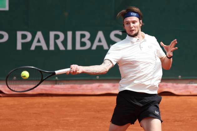 TENNIS : Roland Garros 2025 - Internationaux de France - 29 05 2025 Alex de Minaur (AUS) Vs Alexander Bublik (KAZ) ParisFrance  Copyright: xMichtofx