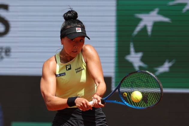 ROLAND GARROS 2025 Thierry Larret MAXPPP - PARIS (75) 29 05 2025 Thierry Larret Maxppp. Tennis. Roland Garros 2025. Internationaux de France de tennis. Stade Roland Garros, Paris (75) .Le 29 mai. Court Phillipe Chatrier : Ann LI (USA) vs Jessica PEGULA (USA) PARIS (75) STADE ROLAND GARROS PARIS ILE DE FRANCE FRANCE  Copyright: xMAXPPPxThierryxLarretx TLR202505293499 TLR202505293499
