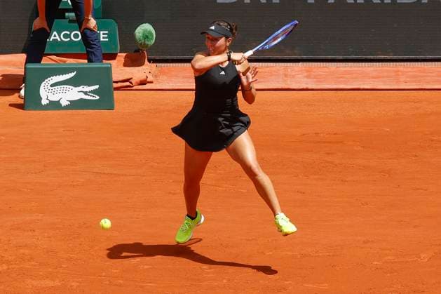 May 29, 2025, Paris, Paris, France: Jessica Pegula (USA) in action during the tennis Grand Slam of Roland Garros 2025,match betweenJaume Ann Li (USA) and Jessica Pegula (USA)at Roland Garros Stadium - on May 29 2025.Paris - France Paris France - ZUMAb253 20250529_zsp_b253_056 Copyright: xLoicxBaratouxx