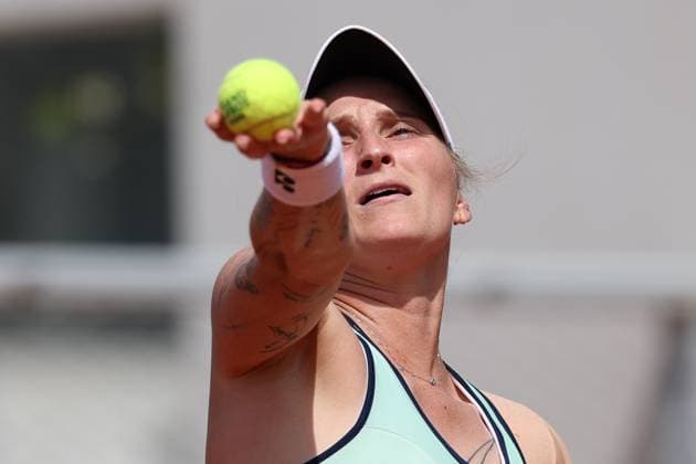 May 29, 2025, Paris, Celestynow, France: MARKETA VONDROUSOVA of Czech Republic during the match against Magdalena Frech of Poland in the second round of French Open 2025 at Roland Garros in Paris. Paris France - ZUMAc278 20250529_zsp_c278_008 Copyright: xMarcinxCholewinskix