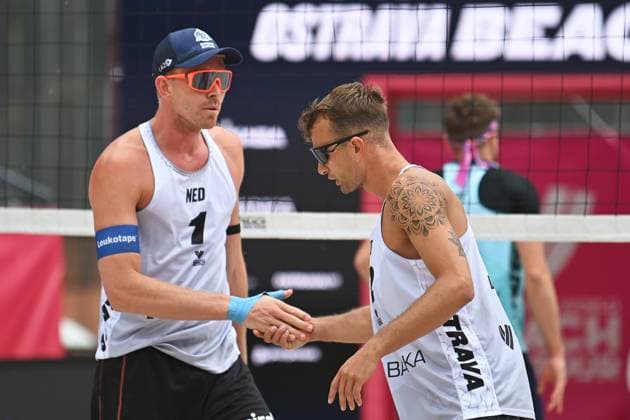 Stefan Boermans, left, and Yorick de Groot of Netherlands during the Group B men match Stefan Boermans and Yorick de Groot of Netherlands vs Jakub Sepka and Jiri Sedlak of Czech Republic at the Pro Tour Elite Beach volleyball, Beachvolleyball tournament in Ostrava, Czech Republic, May 29, 2025. (CTKxPhoto JaroslavxOzana) CTKPhotoP2025052905100  CTKPhotoP2025052905100