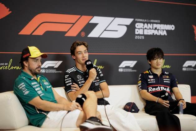 29th May 2025: Circuit de Barcelona-Catalunya, Barcelona, Spain: Formula 1 Spanish Grand Prix 2025: Arrival and Inspection Day: (R-L) Fernando Alonso of the Aston Martin Aramco Formula One Team , George Russell of the Mercedes AMG Petronas Formula One and Yuki Tsunoda of the Red Bull Racing Team during the Thursday press conference, PK, Pressekonferenz  ActionPlus12795519 PabloxGuillen