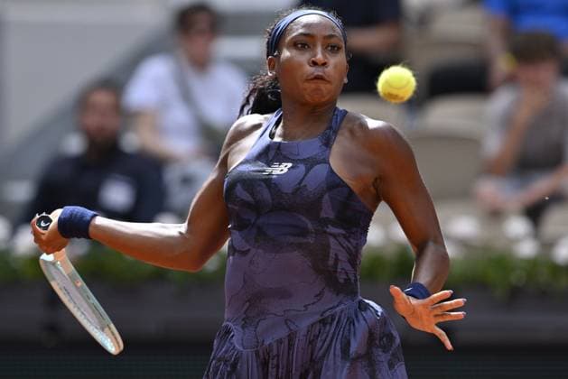 2025 Roland-Garros - Day 5 PARIS, FRANCE - MAY 27: Coco Gauff of the United States in action against Tereza Valentova (not seen) of Czechia during the Women s Singles Second Round match on Day Five of the 2025 French Open at Roland Garros in Paris, France on May 27, 2025. Burak Akbulut Anadolu Paris France. Editorial use only. Please get in touch for any other usage.  Copyright: x2025xAnadoluxBurakxAkbulutx