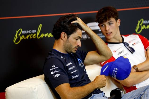 55 Carlos Sainz ESP, Atlassian Williams Racing , 87 Oliver Bearman GBR, MoneyGram Haas F1 Team , F1 Grand Prix of Spain at Circuit de Barcelona Catalunya on May 29, 2025 in Barcelona, Spain Photo by HOCH ZWEI Barcelona Spain