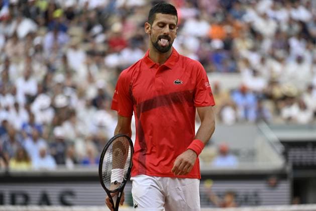 2025 Roland-Garros - Day 5 PARIS, FRANCE - MAY 29: Novak Djokovic of Serbia reacts during his match against Corentin Moutet (not seen) of France during their men s singles match on day 5 of the French Open tennis tournament on Court Suzanne-Lenglen at the Roland-Garros Complex in Paris, France on May 29, 2025. Burak Akbulut Anadolu Paris France. Editorial use only. Please get in touch for any other usage.  Copyright: x2025xAnadoluxBurakxAkbulutx