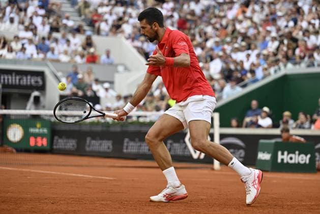 2025 Roland-Garros - Day 5 PARIS, FRANCE - MAY 29: Novak Djokovic of Serbia in action against Corentin Moutet (not seen) of France during the Men s Singles Second Round match on Day Five of the 2025 French Open at Roland Garros in Paris, France on May 29, 2025. Burak Akbulut Anadolu Paris France. Editorial use only. Please get in touch for any other usage.  Copyright: x2025xAnadoluxBurakxAkbulutx