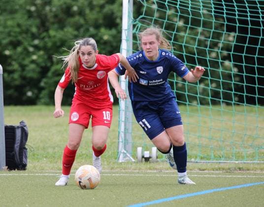 29 05 2025 xmgoodx Offenbach am Main, Soccer Hessenpokal 2024 2025 Semifinal Women Kickers Offenbach OFC FSV Hessen Wetzlar NataÅ¡a Petrov 10, OFC Women vs Antonia Rau FSV Hessen Wetzlar