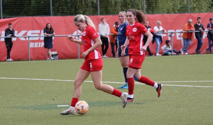 29 05 2025 xmgoodx Offenbach am Main, Soccer Hessenpokal 2024 2025 Semifinal Women Kickers Offenbach OFC FSV Hessen Wetzlar Leonie Gosch 8, OFC Women , Adelina Zekaj 9, OFC Women