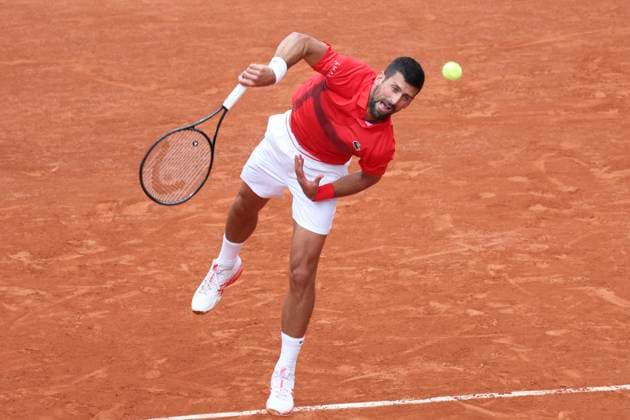 TENNIS : Roland Garros 2025 - Internationaux de France - 29 05 2025 Corentin Moutet (FRA) Vs Novak Djokovic (SRB) ParisFrance  Copyright: xMichtofx