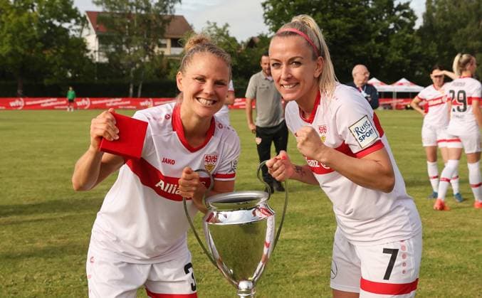Münchingen , soccer WFV cup final women , VfB Stuttgart women against VfL Herrenberg , from left Leonie Maier Mandy Islacker VfB