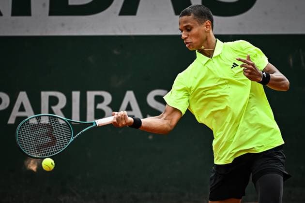 May 29, 2025, Paris, France, France: Gabriel DIALLO of Canada during the fifth day of Roland-Garros 2025, French Open 2025, Grand Slam tennis tournament at Roland-Garros Stadium on May 29, 2025 in Paris, France. Paris France - ZUMAm308 20250529_zsp_m308_016 Copyright: xMatthieuxMirvillex