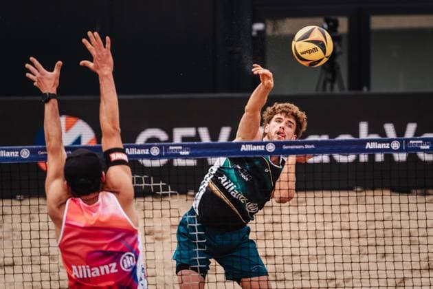 Beach Volleyball Men Allianz German Beach Tour 2025 Tourstop Hamburg 29 05 2025 Luis Henrichs at the Attack Hamburg Active City Arena Heiligengeistf Hamburg Germany