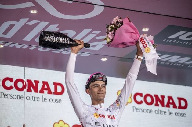 Giro d Italia in Cesano Maderno CESANO MADERNO, ITALY- MAY 29: Mexican cyclist Isaac del Toro (Uae Team Emirates-XRG) remains in the pink jersey and is confirmed as the pink jersey of Giro d Italia in Cesano Maderno, Italy on May 29, 2025. The Giro d Italia is the most important cycling competition in Italy since 1909. Andrea Carrubba Anadolu Cesano Maderno Italy. Editorial use only. Please get in touch for any other usage.  Copyright: x2025xAnadoluxAndreaxCarrubbax