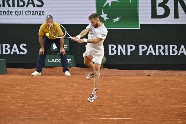 Tennis : Roland Garros 2025 - ITF - Tennis - Roland Garros 2025 - ITF - Corentin Moutet - France France  Copyright: xChryslenexCaillaudx xPsnewzx