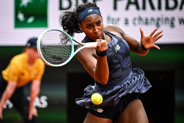 Sport Themen der Woche KW22 Bilder des Jahres 2025, Sport 05 Mai Sport Bilder des Tages May 29, 2025, Paris, France: USA s COCO GAUFF in action against T. Valentova during the fifth day of Roland-Garros 2025, French Open 2025, Grand Slam tennis tournament at Roland-Garros Stadium in Paris. Gauff won the match 6:2 6:4. Paris France - ZUMAm308 20250529_zsp_m308_022 Copyright: xMatthieuxMirvillex