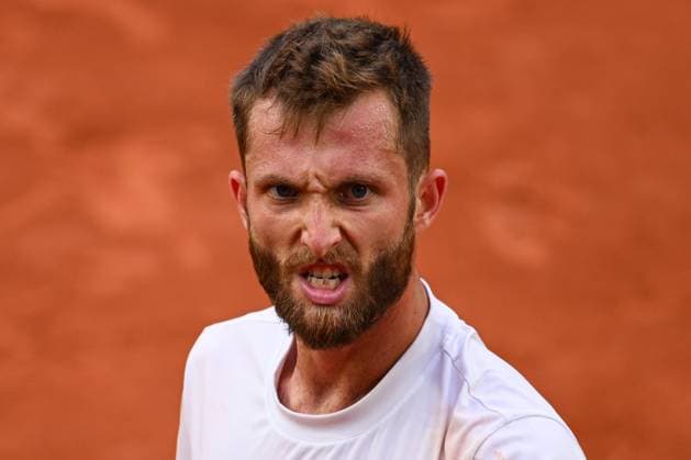 Roland Garros 2025: Corentin Moutet (FRA) during the Men s Singles tennis match against Novak Djokovic on Suzanne Lenglen Court during the Grand Slam tennis tournament on May 29, 2025 at Roland Garros Stadium in Paris, France., France. - 29 05 2025 - France Ile-de-France (region) Paris -  JulienxMattiax xLexPictorium LePictorium_0309316