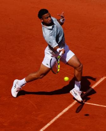 Arthur Fils in second round action French Open Tennis, Day Five, Tennis, Roland Garros, Paris, France - 29 May 2025 EDITORIAL USE ONLY No use with unauthorised audio, video, data, fixture lists, club league logos or live services. Online in-match use limited to 120 images, no video emulation. No use in betting, games or single club league player publications.  Copyright: xJavierxGarcia Shutterstockx 15328390ft