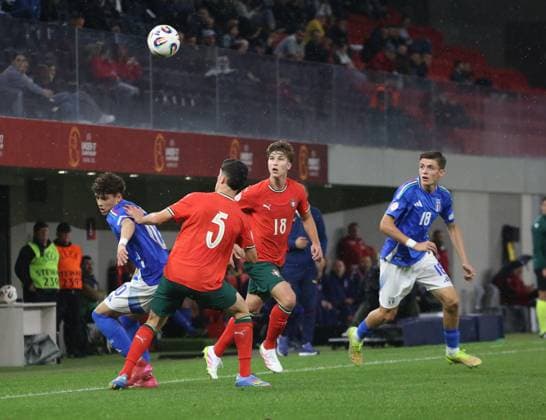 Italy vs Portugal during the UEFA European Under-17 Championship 2024 25 semi-final, in Tirane, Albania on May 29, 2025. Samuele Inacio and Federico Steffanoni of Italy fights for the ball with Jose Neto and Bernardo Lima of Portugal during the UEFA European Under-17 Championship 2024 25 semifinal football match Italy vs Portugal at the Arena Kombetare stadium in Tirana, Albania, on May 26, 2025. TIRANE ALBANIA Copyright: xMALTONxDIBRAx