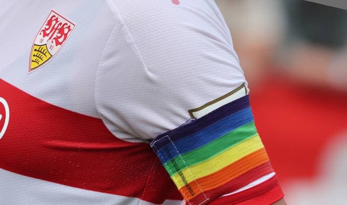 Münchingen , Football WFV Cup Final Women , VfB Stuttgart Women vs VfL Herrenberg , Symbolic image , Rainbow armband Diversity