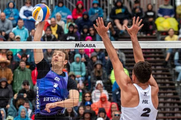 From left Ondrej Perusic of Czech Republic and Michal Bryl of Poland in action during the Group F men match Ondrej Perusic and David Schweiner of Czech Republic vs Bartosz Losiak of Poland at the Pro Tour Elite Beach volleyball, Beachvolleyball tournament in Ostrava, Czech Republic, May 30, 2025. (CTKxPhoto VladimirxPrycek) CTKPhotoP2025053003617  CTKPhotoP2025053003617
