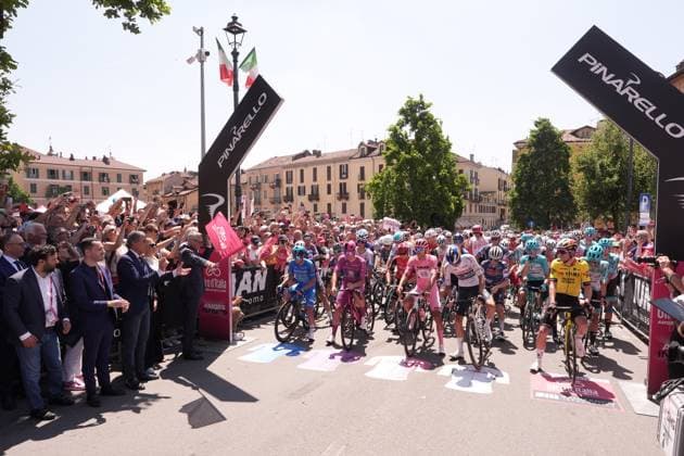 Del Toro Romero Isaac of Uae Team Emirates Xrg, pink jersey, Pedersen Mads of Lidl-Trek, cyclamen jersey, Pellizzari Giulio of Red Bull - Bora - Hansgrohe White jersey during the stage 19 of the Giro d™Italia from Biella to Champoluc, Italy - Friday, May 30, 2025. - cycling.  Copyright: xMassimoxPaolone LaPressex