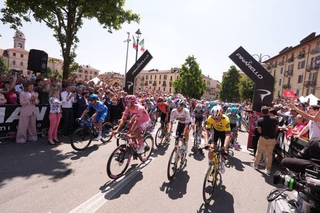 Del Toro Romero Isaac of Uae Team Emirates Xrg, pink jersey, Pedersen Mads of Lidl-Trek, cyclamen jersey, Pellizzari Giulio of Red Bull - Bora - Hansgrohe White jersey during the stage 19 of the Giro d™Italia from Biella to Champoluc, Italy - Friday, May 30, 2025. - cycling.  Copyright: xMassimoxPaolone LaPressex