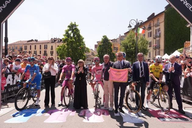 Fortunato Lorenzo of Xds Astana Team, blue jersey , Pedersen Mads of Lidl-Trek, cyclamen jersey, Del Toro Romero Isaac of Uae Team Emirates Xrg, pink jersey, and autority during the stage 19 of the Giro d™Italia from Biella to Champoluc, Italy - Friday, May 30, 2025. - cycling.  Copyright: xMassimoxPaolone LaPressex