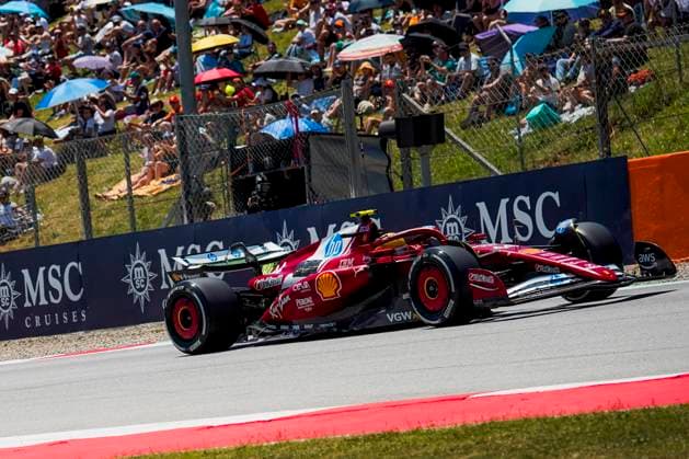 Formula 1 Aramco Gran Premio de Espana 2025 Gabriela Testa OVERTAKE MAXPPP - Barcelona 30 05 2025 44 HAMILTON Lewis (gbr), Scuderia Ferrari, action during the Formula 1 Aramco Gran Premio de Espana 2025, the 9th round of the 2025 FIA Formula 1 World Championship, WM, Weltmeisterschaft at the Circuit of Barcelona-Catalunya from May 29 to June 1, 2025, in Montmeló, Spain Barcelona Spain  Copyright: xOVERTAKE MAXPPPxGabrielaxTestax OVT202505305324 OVT202505305324