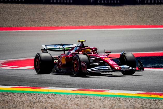 Formula 1 Aramco Gran Premio de Espana 2025 Gabriela Testa OVERTAKE MAXPPP - Barcelona 30 05 2025 44 HAMILTON Lewis (gbr), Scuderia Ferrari, action during the Formula 1 Aramco Gran Premio de Espana 2025, the 9th round of the 2025 FIA Formula 1 World Championship, WM, Weltmeisterschaft at the Circuit of Barcelona-Catalunya from May 29 to June 1, 2025, in Montmeló, Spain Barcelona Spain  Copyright: xOVERTAKE MAXPPPxGabrielaxTestax OVT202505305396 OVT202505305396