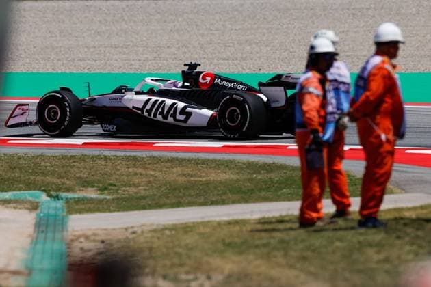 F1 - SPANISH GRAND PRIX 2025 HIRAKAWA Rio (Jap), Haas F1 Team VF-25, action during the Formula 1 Aramco Gran Premio de Espana 2025, Spanish Grand Prix 2025, 9th round of the 2025 FIA Formula One World Championship, WM, Weltmeisterschaft from May 30 to June 1, 2025 on the Circuit de Barcelona-Catalunya, in Montmelo, Spain - MontmeloSpain  Copyright: xJavierxJimenezx