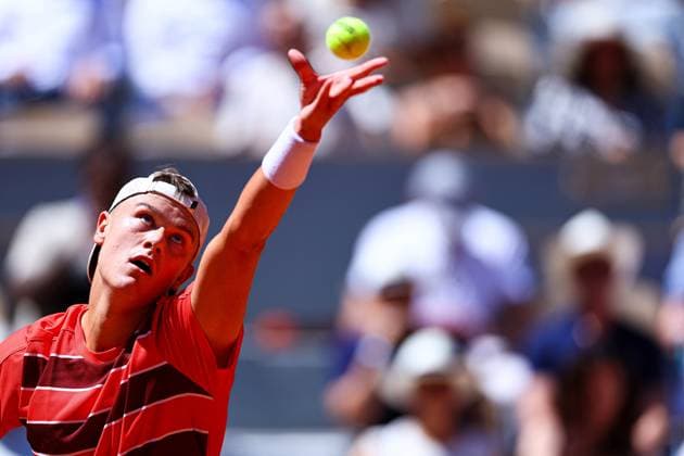 2025.05.30 Paryz French Open Roland Garros 2025 Quentin Halys - Holger Rune N z Holger Rune Foto Pawel Andrachiewicz PressFocus 2025.05.30 Paris Tennis French Open Roland Garros 2025 Quentin Halys - Holger Rune Holger Rune Credit: Pawel Andrachiewicz PressFocus NEWSPIX.PL --- newspix.pl POLAND OUT! 