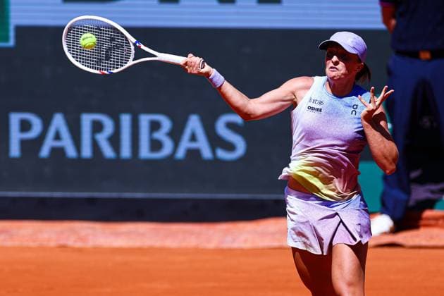 2025.05.30 Paryz French Open Roland Garros 2025 Jaqueline Cristian - Iga Swiatek N z Iga Swiatek Foto Pawel Andrachiewicz PressFocus 2025.05.30 Paris Tennis French Open Roland Garros 2025 Jaqueline Cristian - Iga Swiatek Iga Swiatek Credit: Pawel Andrachiewicz PressFocus NEWSPIX.PL --- newspix.pl POLAND OUT! 
