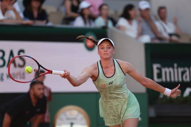 ROLAND GARROS 2025 Thierry Larret MAXPPP - PARIS (75) 30 05 2025 Thierry Larret Maxppp. Tennis. Roland Garros 2025. Internationaux de France de tennis. Stade Roland Garros, Paris (75). Le 30 mai 2025. Court Suzanne Lenglen : Elena RYBAKINA (KAZ) vs Jelena OSTAPENKO (LAT) PARIS (75) STADE ROLAND GARROS PARIS ILE DE FRANCE FRANCE  Copyright: xMAXPPPxThierryxLarretx TLR202505306313 TLR202505306313