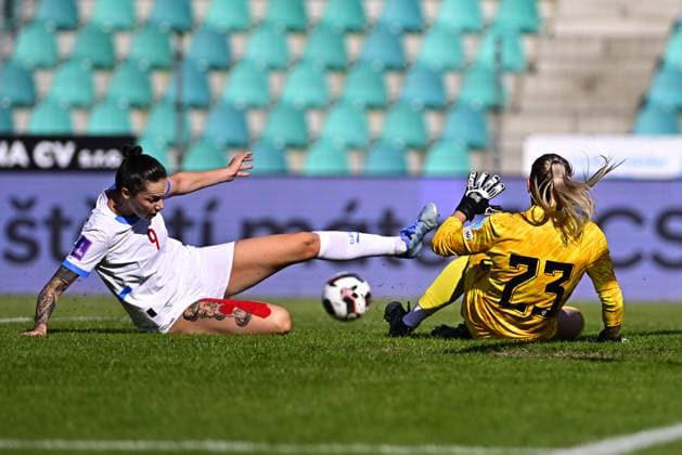 From left Czech Andrea Staskova, Stephanie Bukovec, goalie of Croatia in action during the Women s Football Nations League, B4 Group 5th round match: Czechia vs Croatia in Chomutov, Czech Republic, May 30, 2025. (CTKxPhoto OndrejxHajek) CTKPhotoP2025053006130  CTKPhotoP2025053006130