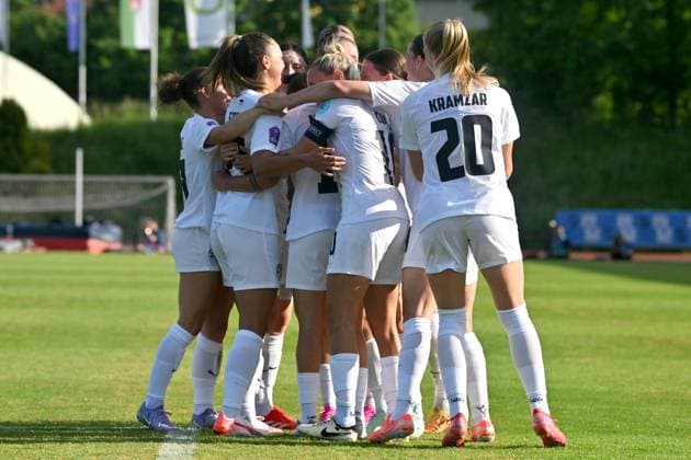 Ljubljana, Slovenia, May 30th 2025: Team Slovenia celebrate score during the UEFA Women?s Nations League, League B Group B2, match between Slovenia and Greece at Sports Park Siska, Ljubljana, Slovenia. (Igor Kupljenik SPP) Copyright: xIgorxKupljenikx xSPPx spp-en-IgKuSp-IK5_1763