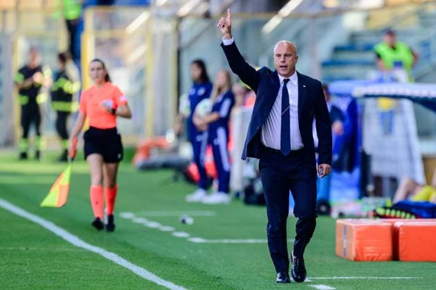 250530 Head coach Andrea Soncin of Italy during the Women s Nations League football match between Italy and Sweden on May 30, 2025 in Parma Photo Ludvig Thunman BILDBYRAN code LT LT0706 fotboll football soccer fotball nations league uefa womens nations league italien italy sverige sweden dam bbeng  Copyright: LUDVIGxTHUNMAN BB250530LT044