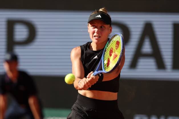 ROLAND GARROS 2025 Thierry Larret MAXPPP - PARIS (75) 30 05 2025 Thierry Larret Maxppp. Tennis. Roland Garros 2025. Internationaux de France de tennis. Stade Roland Garros, Paris (75). Le 30 mai 2025. Court Philippe Chatrier : Jasmine PAOLINI (ITA) vs Yuliia STARRODUBTSEVA (UKR) PARIS (75) STADE ROLAND GARROS PARIS ILE DE FRANCE FRANCE  Copyright: xMAXPPPxThierryxLarretx TLR202505306413 TLR202505306413