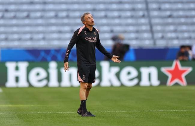 Luis Enrique manager of Paris Saint-Germain Paris Saint-Germain Training Session, UEFA Champions League Final, Football, Allianz Arena, Munich, Germany - 30 May 2025 EDITORIAL USE ONLY No use with unauthorised audio, video, data, fixture lists, club league logos or live services. Online in-match use limited to 120 images, no video emulation. No use in betting, games or single club league player publications. Copyright: xMichaelxZemanek Shutterstockx 15330915n