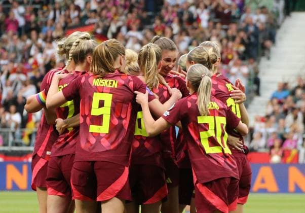 30 05 2025, xgrfx, Football UEFA Women s Nations League, Germany Netherlands v l Goal, Linda Dallmann Deutsche Frauennationalmannschaft DFL DFB REGULATIONS PROHIBIT ANY USE OF PHOTOGRAPHS as IMAGE SEQUENCES and or QUASI VIDEO Bremen
