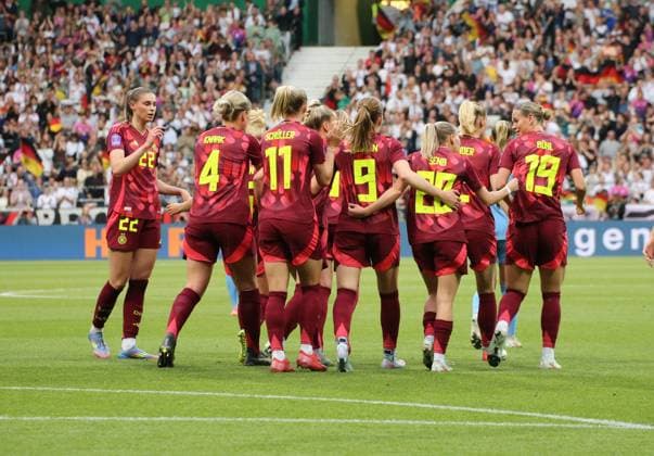 30 05 2025, xgrfx, Football UEFA Women s Nations League, Germany Netherlands v l Goal, Linda Dallmann Deutsche Frauennationalmannschaft DFL DFB REGULATIONS PROHIBIT ANY USE OF PHOTOGRAPHS as IMAGE SEQUENCES and or QUASI VIDEO Bremen