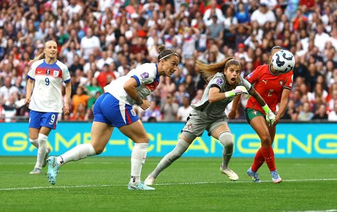 Lucy Bronze of England Women scores a goal to make the score 2-0 England Women v Portugal Women, UEFA Women s Nations League - League A - Group 3, Football, Wembley Stadium, London, UK - 30 May 2025 EDITORIAL USE ONLY No use with unauthorised audio, video, data, fixture lists, club league logos or live services. Online in-match use limited to 120 images, no video emulation. No use in betting, games or single club league player publications. Copyright: xKieranxMcManus Shutterstockx 15330900l