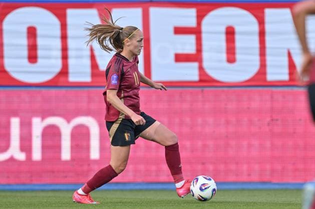 250530 BELGIUM VS SPAIN Janice Cayman (11) of Belgium pictured during a game between the national teams of Belgium, called the Red Flames and Spain on the 5th matchday in group A3 of the 2024-25 Women s Nations League competition, on Friday 30 May 2025 in Leuven , Belgium . PHOTO SPORTPIX David Catry Leuven Den Dreef Belgium  Copyright: xSportpix.bex xDavidxCatryxDavidxCatryx