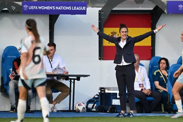 250530 BELGIUM VS SPAIN Head Coach Montserrat Tome of Spain pictured during a game between the national teams of Belgium, called the Red Flames and Spain on the 5th matchday in group A3 of the 2024-25 Women s Nations League competition, on Friday 30 May 2025 in Leuven , Belgium . PHOTO SPORTPIX David Catry Leuven Den Dreef Belgium  Copyright: xSportpix.bex xDavidxCatryxDavidxCatryx
